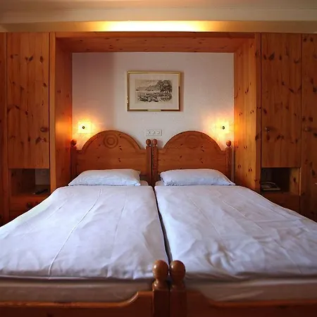 Hotell Al Faro 3*